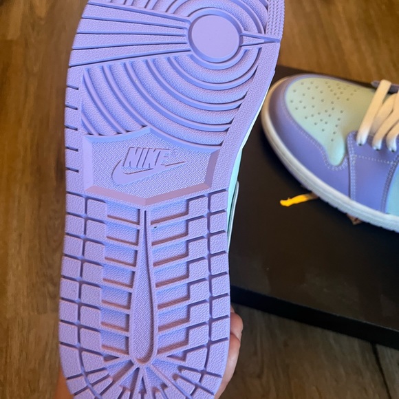 Jordan 1 - Picture 4 of 7